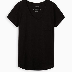 NWT! Torrid Black V Neck Tunic T-shirt size 2